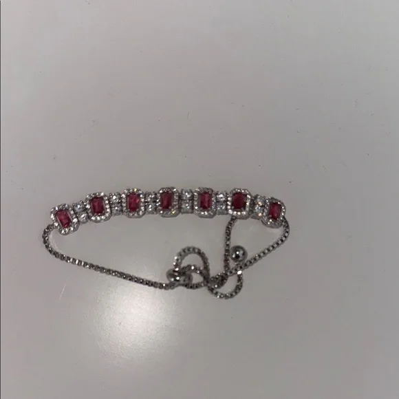 Elegant Silver and Pink Gemstone Bracelet - Picture 1 of 4